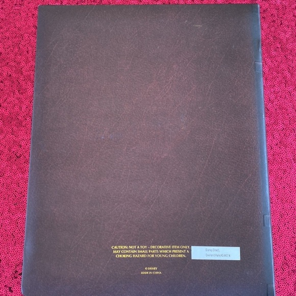 Vintage Disney Mickey and friends Ornament Book - Picture 4 of 13